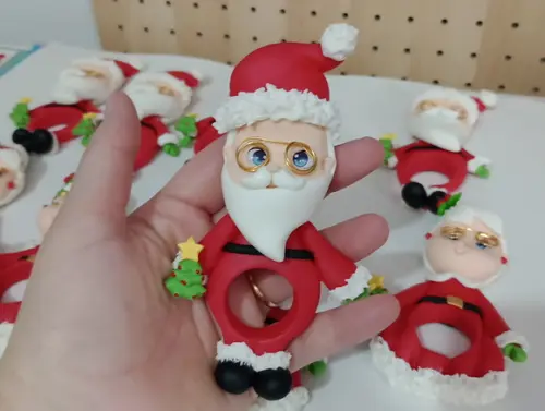 Porta Guardanapo Papai ou Mamãe Noel de Biscuit