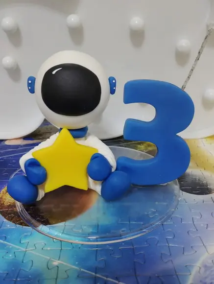 Topo de Bolo Astronauta de Biscuit