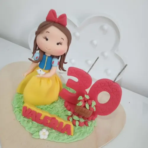 Topo de Bolo Branca de Neve com Vela e Nome Adulto