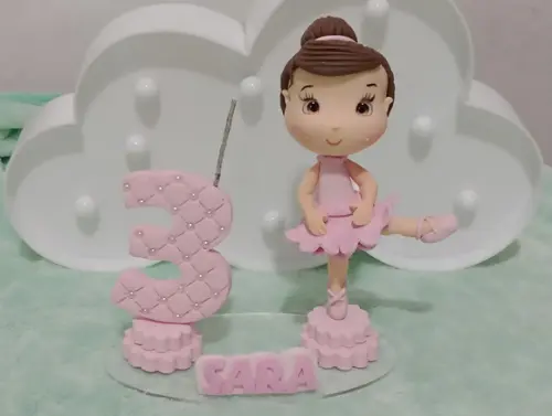 Topo de Bolo com Vela Bailarina de Biscuit