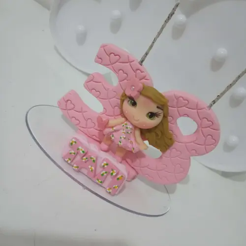 Topo de Bolo com Vela, Nome e Boneca para Festa Adulto