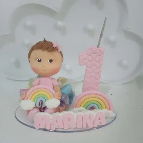 Topo de Bolo de Biscuit para Menina Tema Arco-íris com Nome
