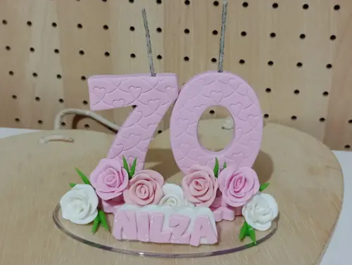 Topo de Bolo Festa Adulto de Rosas de Biscuit com Nome