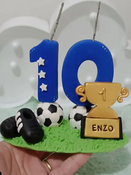Topo de Bolo Futebol de Biscuit com Vela Personalizada