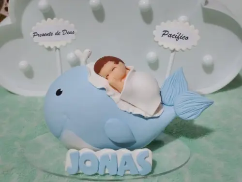 Topo de Bolo Jonas Bebê na Baleia Personalizado