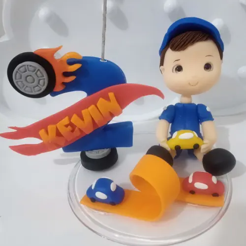 Topo de Bolo Menino com Carrinhos