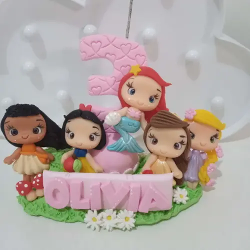 Topo de Bolo Princesas em Biscuit