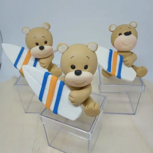 Ursinho Surfista de Biscuit na Caixinha de Acrílico Vazia
