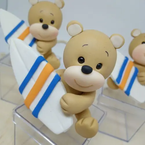 Ursinho Surfista de Biscuit na Caixinha de Acrílico Vazia