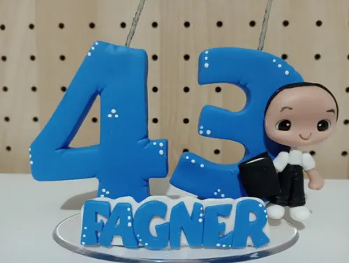 Vela Adulto Masculina com Aplique de Biscuit