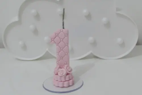 Vela de Biscuit Decorada com Mini Pérolas