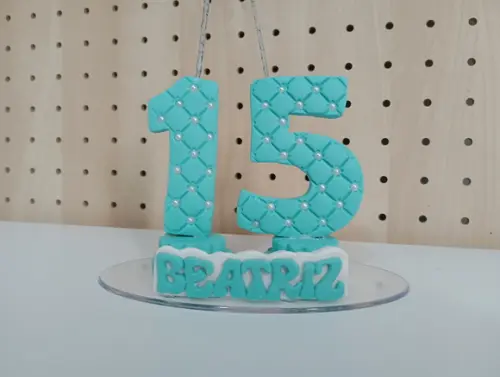 Vela Decorada com Pérolas Quinze Anos de Biscuit