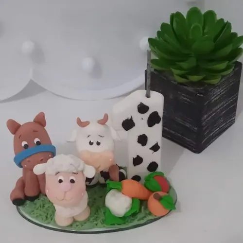 Vela Fazendinha de Biscuit Topo de Bolo