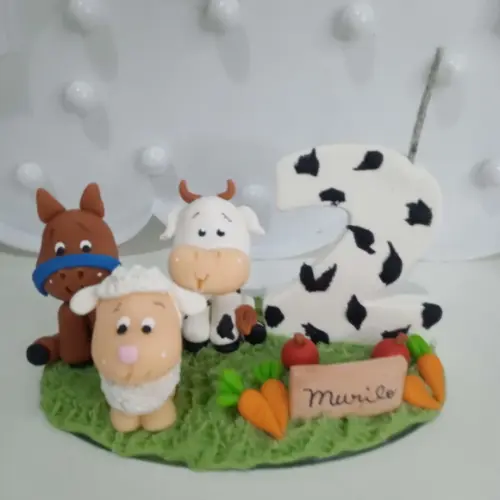 Vela Fazendinha de Biscuit Topo de Bolo com Nome