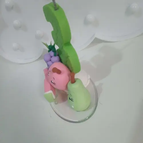 Vela Frutinhas com Carinha de Biscuit