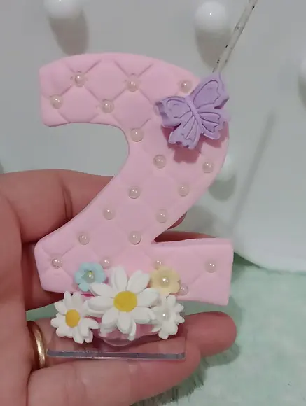 Vela Jardim das Borboletas de Biscuit Decorada Mini Pérolas