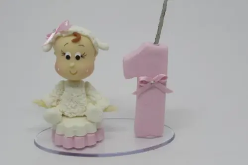 Vela Menina com Roupinha de Ovelha