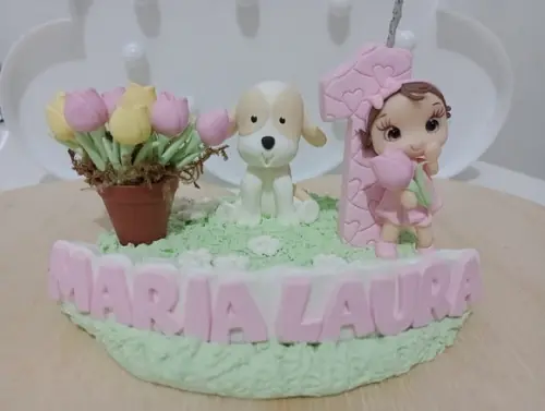 Vela Personalizada Jarim com Boneca e Cachorrinho Biscuit