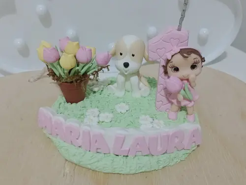 Vela Personalizada Jarim com Boneca e Cachorrinho Biscuit