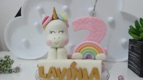 Vela Unicórnio com Nome Dourado