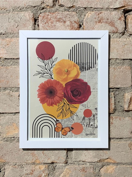 Quadro com Moldura Colagem Floral Laranja 33x24cm