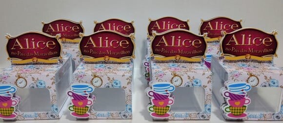 Arquivo de Corte Capa Latinha Alice Pais das Maravilhas