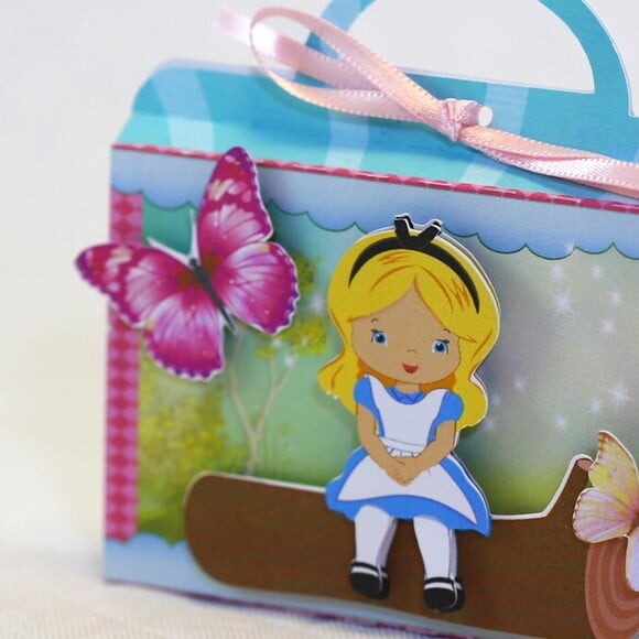 Arquivo de Corte Sacolinha Porta Chocolate Kitkat Alice
