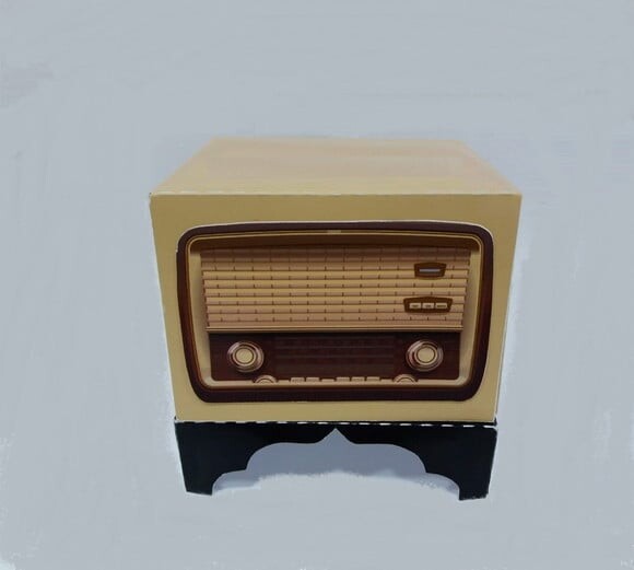 Arquivo de Corte Silhouette Caixinha Radio Retrô Anos 80