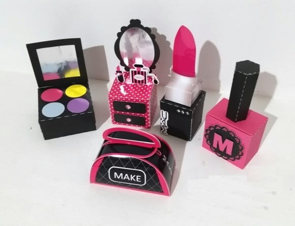 Arquivo de Corte Silhouette Kit Maquiagem