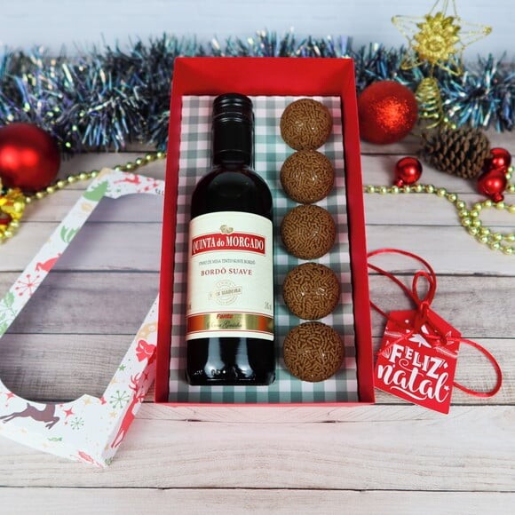 Arquivo Silhouette Caixa Mini Vinho e Doces Natal
