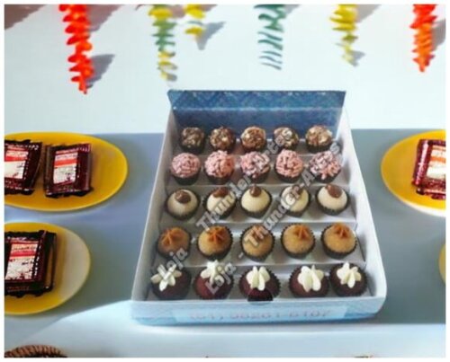 Arquivo de Corte Expositor de Brigadeiros