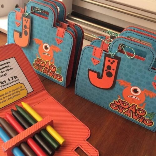 Arquivo de Corte Maleta de Colorir Dia das Crianças