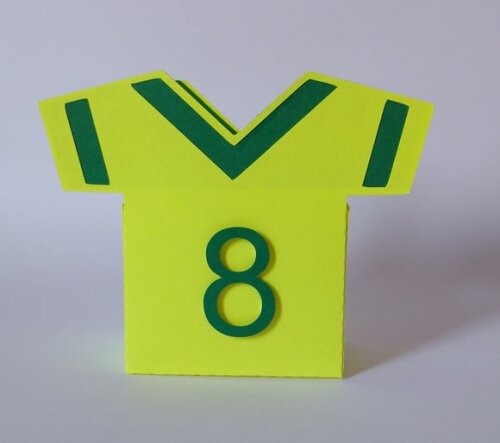 Arquivo Silhouette Caixinha Camisa com Manga Futebol Brasil