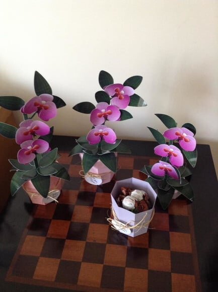 Arquivo Silhouette Vaso e Flor Lilás Dia das Mães