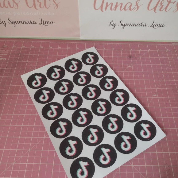 Adesivo Personalizado Tik Tok