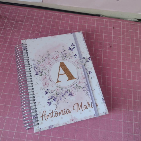 Agenda Alfabeto Floral Lilás 2026