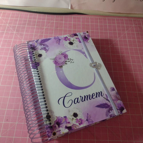 Agenda Alfabeto Floral Lilás 2026