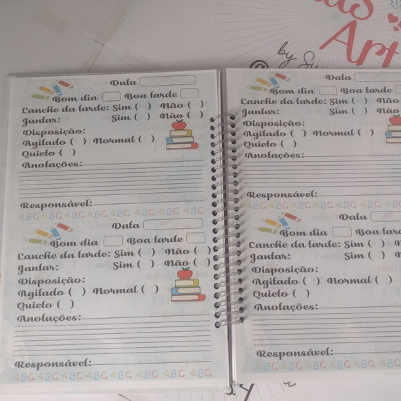 Agenda Escolar Unicórnio 2026