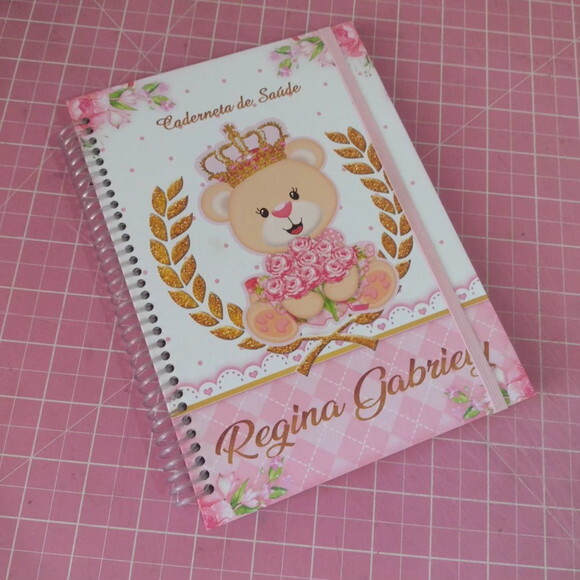 Caderneta de Vacina Ursa Realeza Rosa