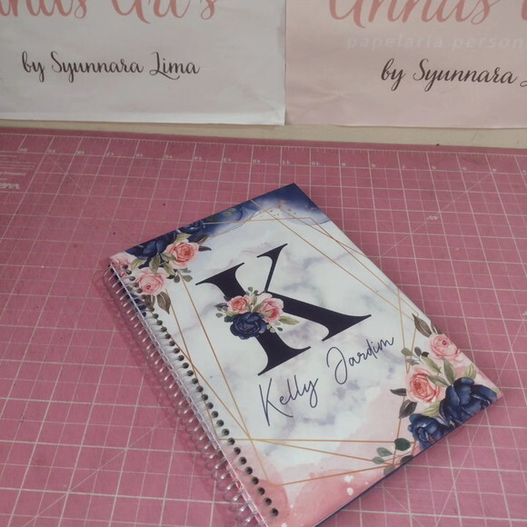 Caderno 15x21 Alfabeto Floral