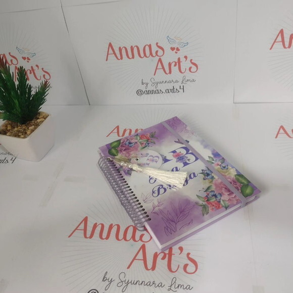 Caderno 15x21 Floral com Borboletas