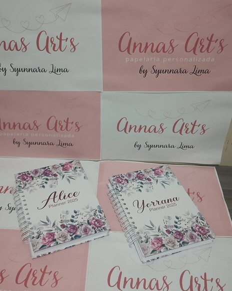 Planner Personalizado Floral Vermelho