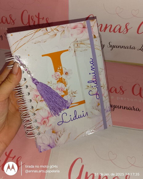Agenda Alfabeto Floral Lilás 2026
