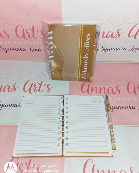 Caderno 11x15 com Caneta ou Lápis Dourado com Branco