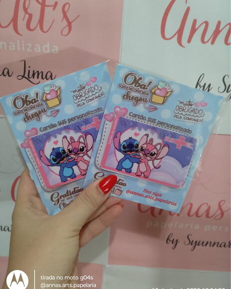 Cartão do Sus Stitch e Angel Menina