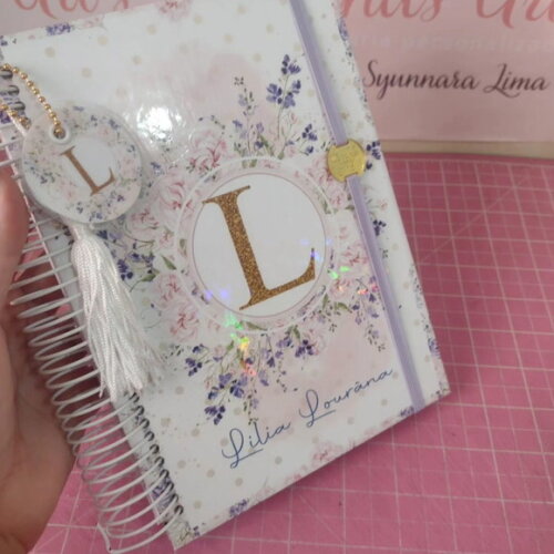 Devocional Floral Lilás