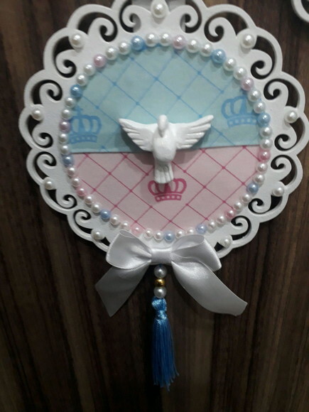 Escapulario de porta com Espírito Santo e oração Santo Anjo