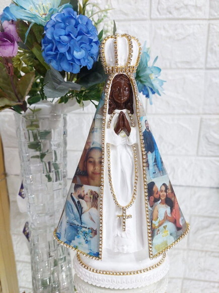 Nossa Senhora Aparecida 20 cm com Fotos da Família