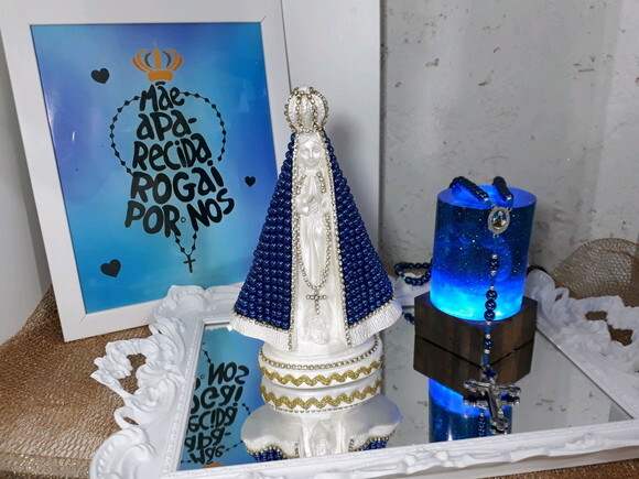 Nossa Senhora Aparecida 20 cm com pérolas