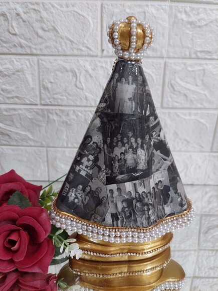 Nossa Senhora Aparecida 25 cm com Fotos da Família